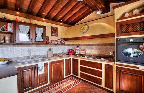 Roccastrada Villa | Villa Norma: An elegant and welcoming two-story villa located on top of a small hill, with Free WI-FI.