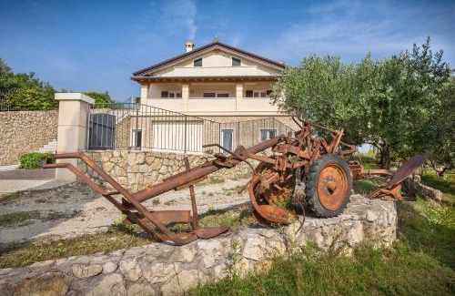 San Pietro in Cariano House | Villa Oleandri