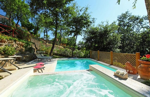 San Feliciano Villa | Villa Oleandra sul Lago by Interhome