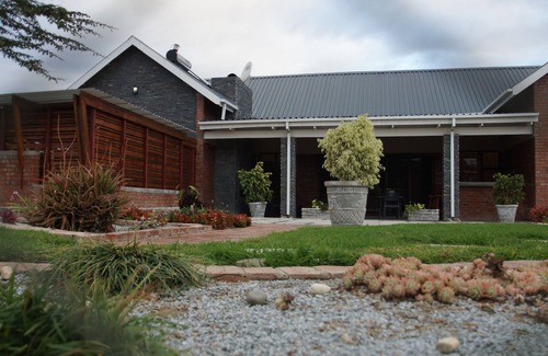 Harare Villa | Villa on 28 - Near RG Mugabe Airport - 7 min Drive