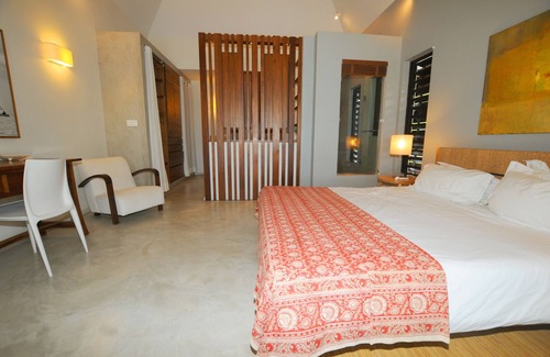 Pointe D'esny Villa | Villa on fine sandy beach, great snorkeling, quiet for a couple or up to 8 p