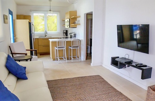Aguacate Villa | Villa on Shacks Beach