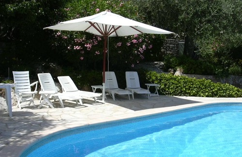 Gattieres Apartment | Villa on the ground level with a pool. 15 min away from Nice, 2-4 people