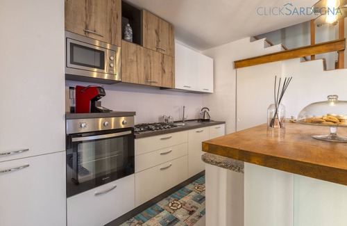 Tonnara Villa | Villa on the shore of the Sorso marina, 3 bedrooms, veranda overlooking the sea, garden