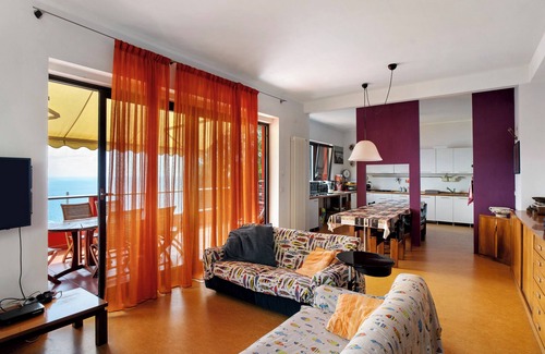 Andora Villa | Villa 'Orizzonte' with Sea View and Wi-Fi