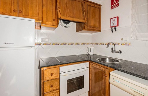 Cala en Porter Villa | Villa Palmera - Three Bedroom Villa, Sleeps 6