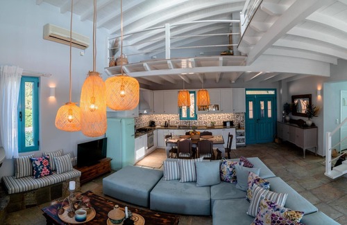 Kilada Villa | Villa Pasiphae at Salandi beach
