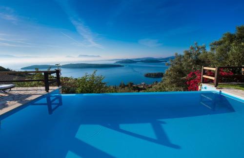 Perigiali Villa | Villa Pasithea - breathtaking seaviews, infinity pool, privacy, close to the beach