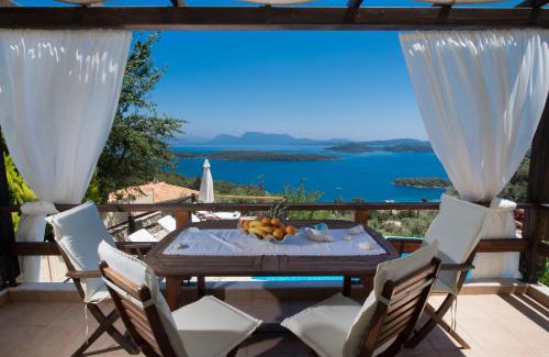 Perigiali Villa | Villa Pasithea - breathtaking seaviews, infinity pool, privacy, close to the beach
