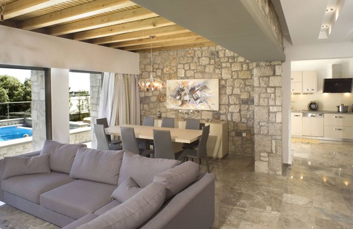 Pefkos House | Villa Passithea , Exlcusive 3 bedroom villa plus studio with private heated pool
