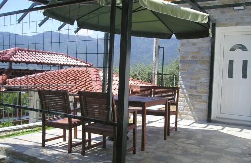 Golden Beach Apartment | Villa Pegasos
