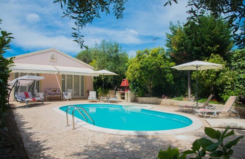 Chalikounas Villa | Villa Persephone Luxury private villa in Halikouna