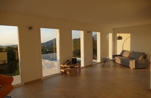 Oletta Villa | Villa Phi