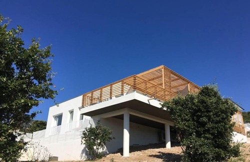 Oletta Villa | Villa Phi