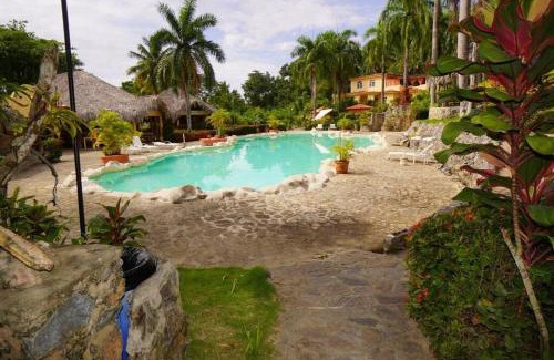 La Ceiba Villa | Villa Playa Bonita, Pool, Tropical Gardens