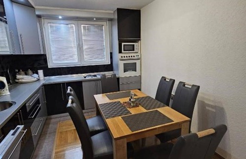 Sarajevo Villa | Villa "Pool and Garden" - Villa with Swimming Pool