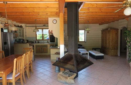 Brie-et-Angonnes House | VILLA + POOL BETWEEN GRENOBLE AND CHAMROUSSE
