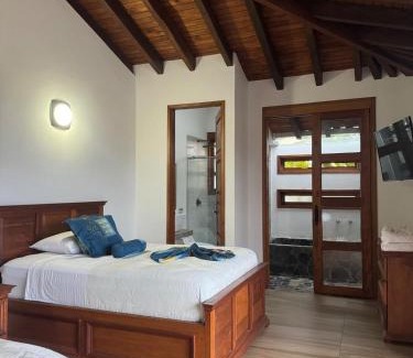 Armenia Villa | Villa privada con piscina cerca al parque del café