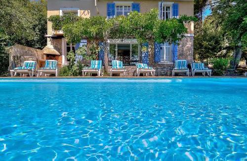 Saint-Jean Villa | Villa Provençale avec 2 maisons d'amis ,piscine ,Jacuzzi ,vue mer