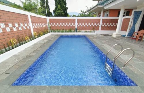 Cipanas Villa | Villa Puncak Resort Geulis 63