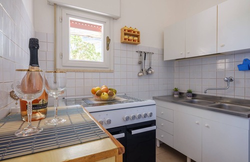 Torre Castiglione Villa | Villa 'Punta Prosciutto Vista Mare' with Sea View, Wi-Fi and Air Conditioning
