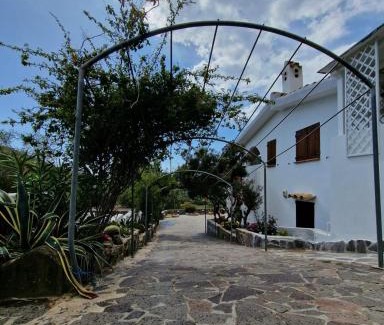 Torre delle Stelle Villa | Villa Quattro Archi