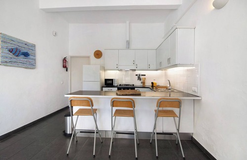 Patroves House | Villa Rafa with Private Pool, Garden, Wi-Fi & A/C