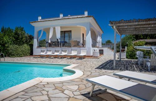 Alghero Villa | VILLA RAFAEL CON Piscina, IUN P4098
