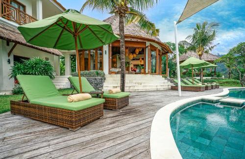 Kalibukbuk Villa | Villa Ravenala, Sumptuous 5BR Luxury Villa 10min away from Lovina in the North of Bali