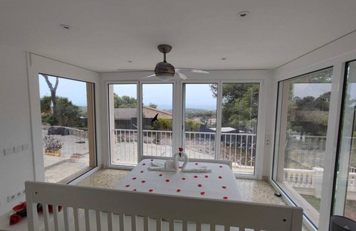 Cunit Villa | Villa Recuerdo - Spanish villa with sea view and pool - 8 min. to the beach