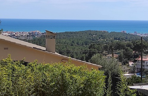 Cunit Villa | Villa Recuerdo - Spanish villa with sea view and pool - 8 min. to the beach