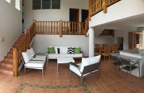 Camino Nuevo House | "VILLA REINA" Ocean Front Villa With Private Pool On Secluded Beach !