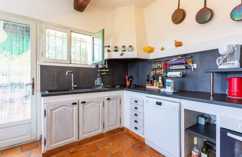 Berre-des-Alpes Villa | VILLA ROCHE GRISE VI3010 by RIVIERA HOLIDAY HOMES
