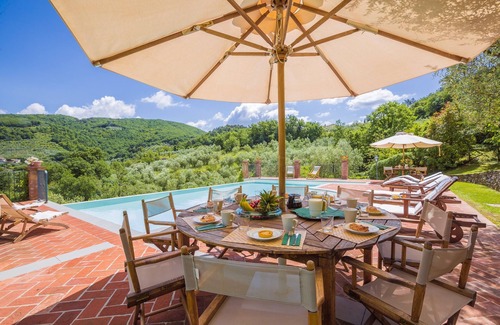 Monsummano Terme Villa | - Villa Roncovisi - Monsummano Terme with private pool