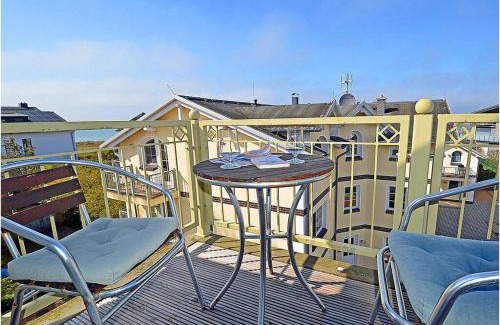 Glowe House | Villa Rosa 5 Comfortable holiday residence