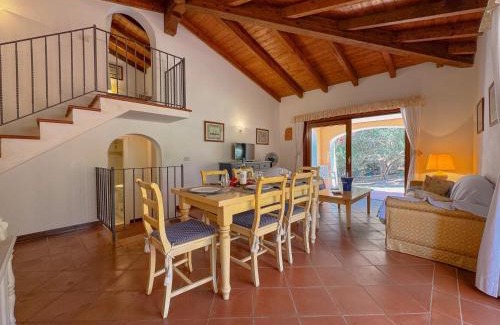 Punta De Su Turrione Villa | Villa Rosy - Comfort e Piscina Privata a Stintino