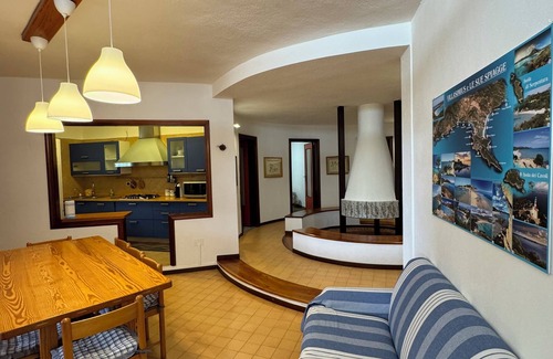 Notteri Villa | Villa roundabout, Notteri Porto Giunco