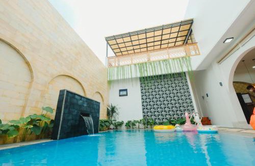 Central Yogyakarta Villa | Villa Ruang Rindu Malioboro