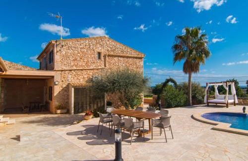 Santanyi Villa | Villa S`Alzina by Slow Villas