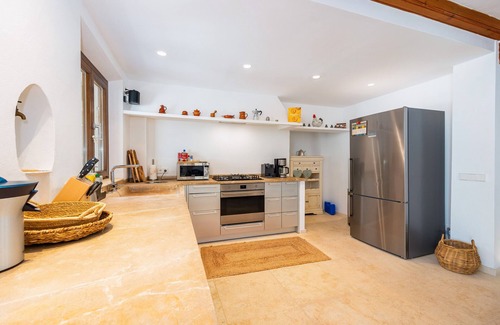 Valldemossa Villa | Villa 'Sa Papaiona' with Mountain View, Private Pool and Wi-Fi