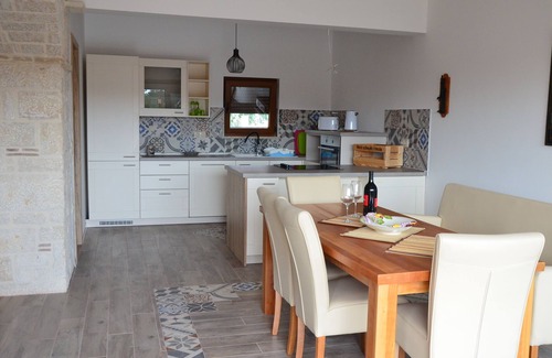 Nova Vas House | Villa Sabine with large pool near Porec