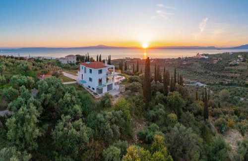 Kalamata Villa | Villa Sadova Private pool Panoramic view
