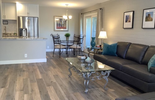 South Scottsdale Condo | VILLA SAGUARO 2BR/2BA CONDO WALK TO SCOTTSDALE WATERFRONT & OLDTOWN