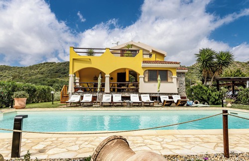 Alghero Villa | Villa Saige, pool for exclusive use, with Jacuzzi