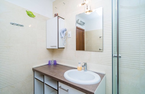 Plat House | Villa Samba - Double Room with Balcony and Sea View