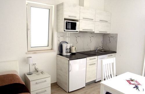 Plat Apartment | Villa Samba - Studio with Terrace and Sea View - gasi se