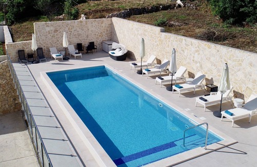 Plat Apartment | Villa Samba - Studio with Terrace and Sea View - gasi se