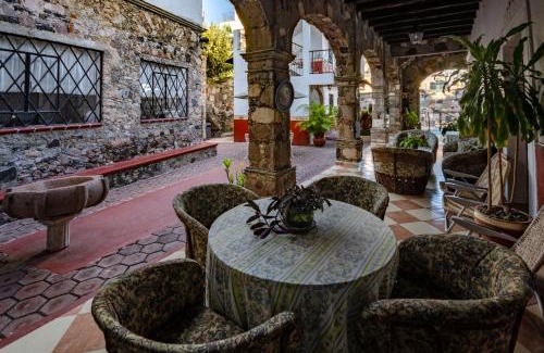 Taxco Hotel | Villa San Francisco Hotel