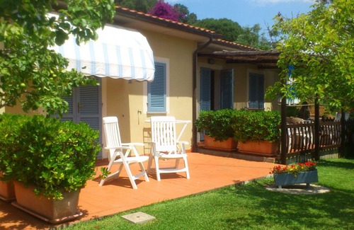 Lido di Capoliveri House | Villa Sandra 500 mt from the sea