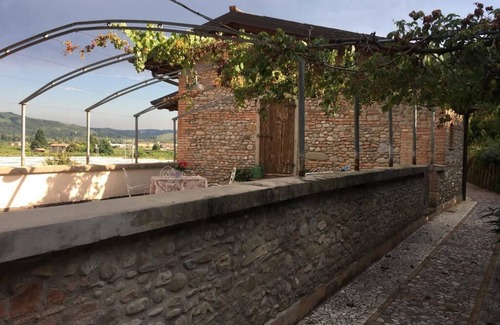 Vignola Villa | Villa Santi-Ferrari